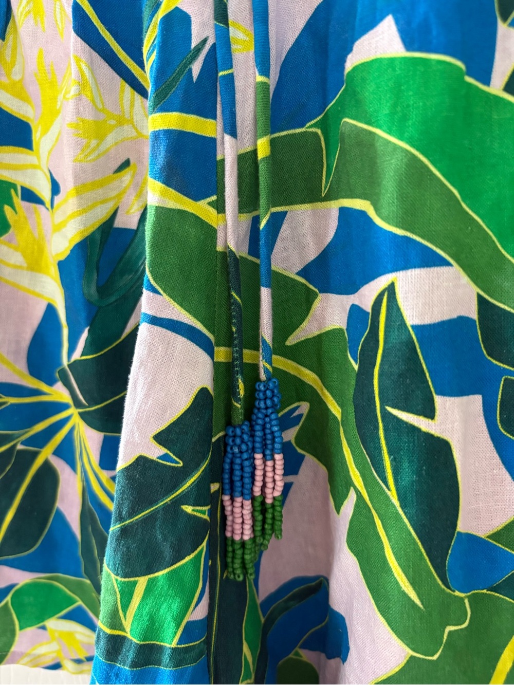 FARM Rio for Anthropologie Tropical Print Pull-On Shorts Size Large - Picture 2 of 4